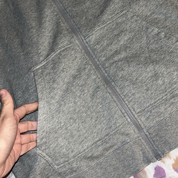 Nike hoodie🩶🖤 - Picture 3 of 8